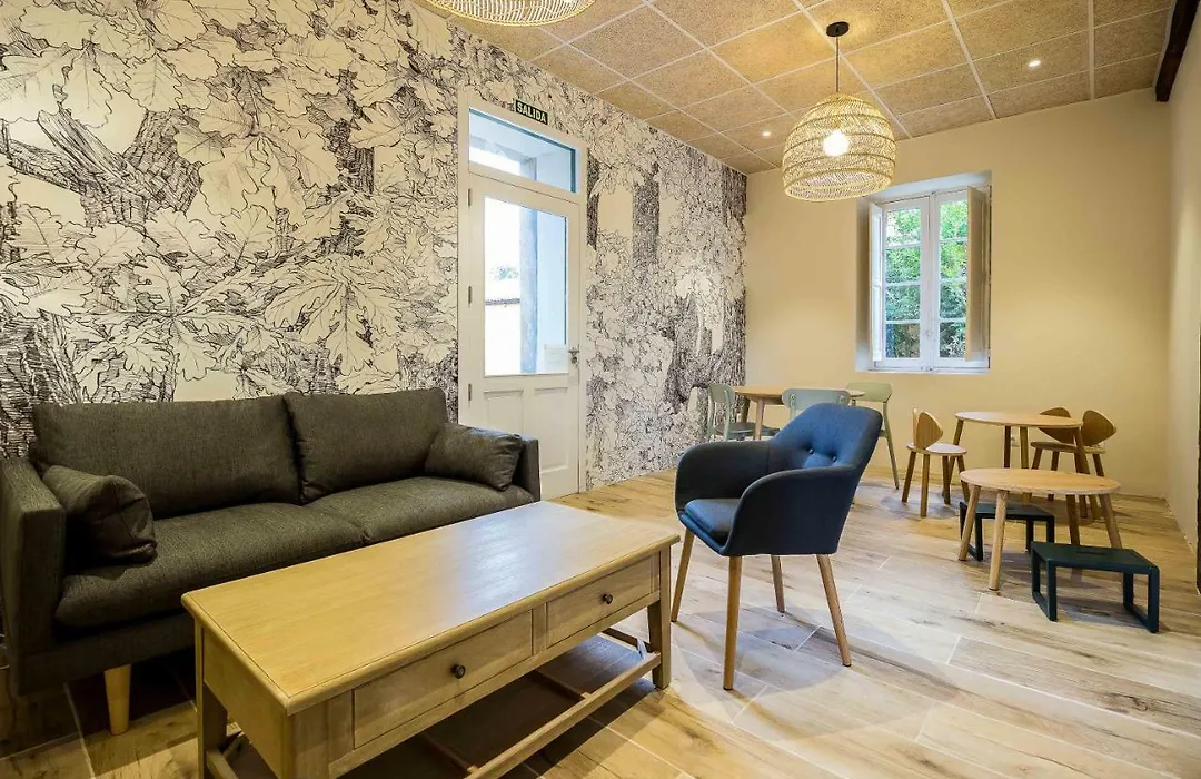 Hostal Lierganes Fluviarium Rooms-1